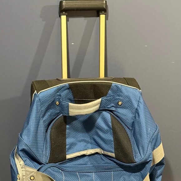 High Sierra Wheeled Convertible Duffel Bag (3-in-1)